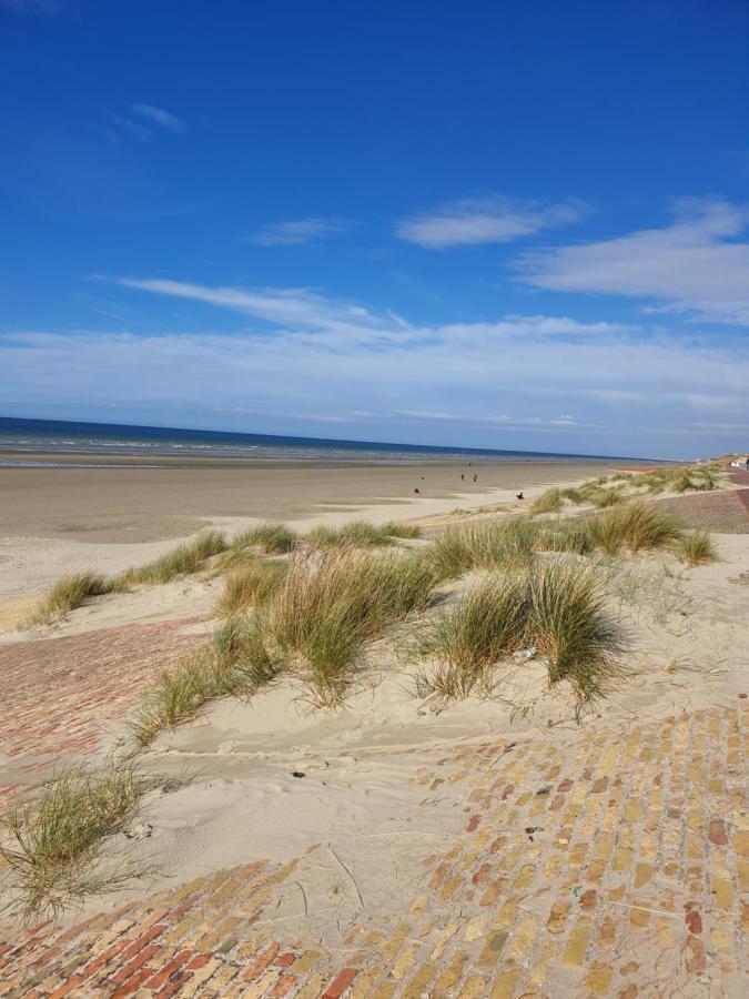 Le Home Sweet Home D'Alice!!! A La Villa Alice Roger Dunkirk Bagian luar foto